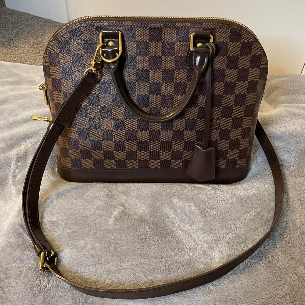 Louis Vuitton Alma PM